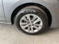Chevrolet Onix 2021 4p LS L3/1.0/T Aut 2021 Chevrolet Onix Venta Llantas 10
