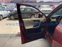 Toyota RAV4 2021 5p XLE L4/2.5 Aut IMG_1591