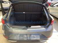 Seat León 2022 5p FR L4/1.4/T Aut 2022 Seat León Ingreso Cajuela 0