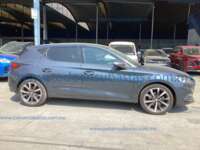 Seat León 2022 5p FR L4/1.4/T Aut 2022 Seat León Ingreso Exteriores 3
