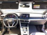 Seat León 2022 5p FR L4/1.4/T Aut 2022 Seat León Ingreso Interiores 21