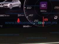 Seat León 2022 5p FR L4/1.4/T Aut 2022 Seat León Ingreso Interiores 4