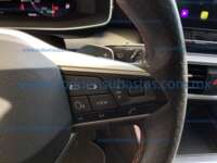 Seat León 2022 5p FR L4/1.4/T Aut 2022 Seat León Ingreso Interiores 8