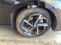 MG GT 2022 4p Alpha L4/1.8/T DCT IMG_6593