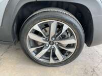 Jac Esei4 2023 5p ESEI4 Pro EV 51.9 kWh CVT 2023 Jac Esei4 Venta Llantas 4