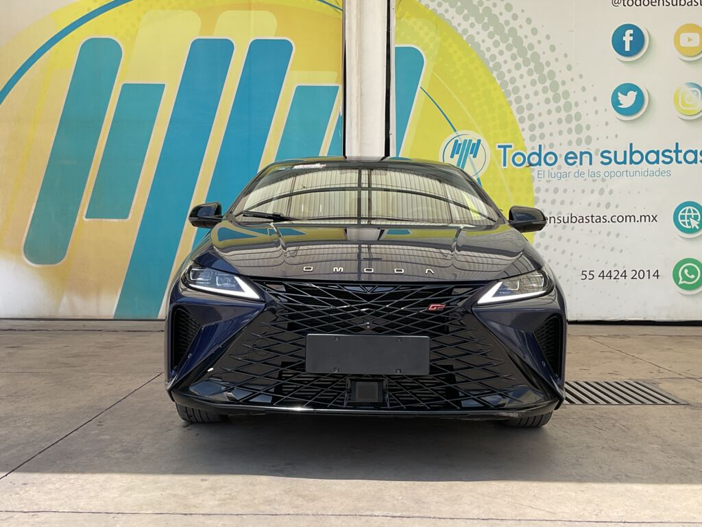 Omoda O5 2024 4p GT Unlimited L4/1.6/T CVT 2024 Omoda O5 Venta Exteriores 2