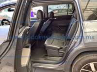 Volkswagen Teramont 2022 5p Highline V6/3.6 Tiptronic 2022 Volkswagen Teramont Ingreso Interiores 10
