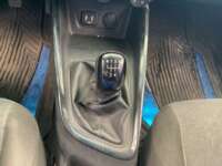 Chevrolet Onix 2024 4p LS L3/1.3 Man IMG_8330