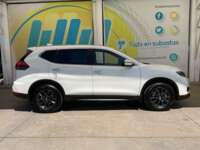 Nissan X-Trail 2022 5p Advance 3 Row L4/2.5 CVT 2022 Nissan X-Trail Venta Exteriores 4