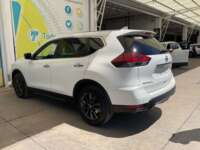 Nissan X-Trail 2022 5p Advance 3 Row L4/2.5 CVT 2022 Nissan X-Trail Venta Exteriores 7