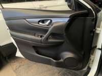 Nissan X-Trail 2022 5p Advance 3 Row L4/2.5 CVT 2022 Nissan X-Trail Venta Interiores 19