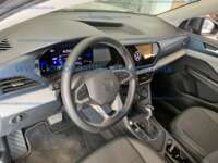 Volkswagen Taos 2022 5p Comfortline L4/1.4/T Aut IMG_4666