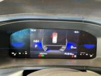 Volkswagen Taos 2022 5p Comfortline L4/1.4/T Aut IMG_4670