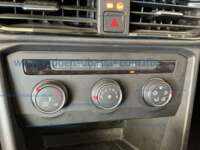 Volkswagen Taos 2022 5p Comfortline L4/1.4/T Aut IMG_4674