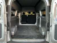 Chevrolet Express 2025  IMG_3045