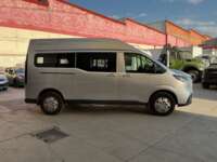 Chevrolet Express 2025  IMG_3014
