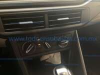 Volkswagen Virtus 2024 4p Trendline L4/1.6 Tiptronic 2024 Volkswagen Virtus Ingreso Interiores 10