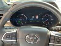 Toyota Sienna 2022 5p XLE Piel Híbrida L4/2.5 CVT 2022 Toyota Sienna Ingreso Interiores 3