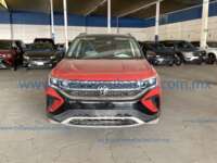 Volkswagen Taos 2024 5p Highline L4/1.4/T Tiptronic IMG_7019