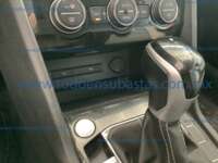 Volkswagen Taos 2024 5p Highline L4/1.4/T Tiptronic IMG_7037