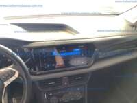 Volkswagen Taos 2024 5p Highline L4/1.4/T Tiptronic IMG_7035