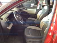 Volkswagen Taos 2024 5p Highline L4/1.4/T Tiptronic IMG_7028