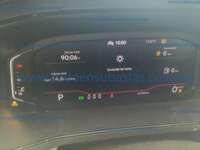 Volkswagen Taos 2024 5p Highline L4/1.4/T Tiptronic IMG_7031