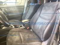 Nissan X-Trail 2017 5p Advance 2 Row L4/2.5 CVT 2017 Nissan X-Trail Ingreso Interiores 1