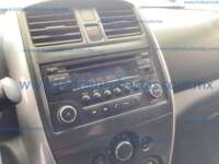 Nissan Versa 2017 4p Sense L4/1.6 Man 2017 Nissan Versa Ingreso Interiores 8