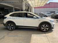 Volkswagen Nivus 2022 5p Highline L3/1.0/T Tiptronic IMG_9681