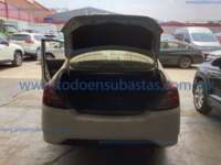 Nissan Versa 2018 4p Sense L4/1.6 Man IMG_2831