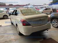 Nissan Versa 2018 4p Sense L4/1.6 Man IMG_2807