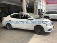 Nissan Versa 2018 4p Sense L4/1.6 Man IMG_2804