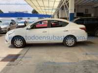 Nissan Versa 2018 4p Sense L4/1.6 Man IMG_2809