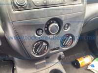 Nissan Versa 2018 4p Sense L4/1.6 Man IMG_2820