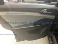 Volkswagen Taos 2021 5p Comfortline L4/1.4/T Tiptronic 2021 Volkswagen Taos Ingreso Interiores 20