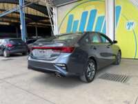 Kia Forte 2021 4p Sedán EX L4/2.0 IVT   2021 Kia Forte Venta Exteriores 5