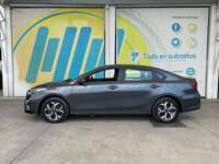 Kia Forte 2021 4p Sedán EX L4/2.0 IVT   2021 Kia Forte Venta Exteriores 8