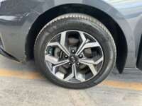 Kia Forte 2021 4p Sedán EX L4/2.0 IVT   2021 Kia Forte Venta Llantas 1