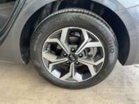 Kia Forte 2021 4p Sedán EX L4/2.0 IVT   2021 Kia Forte Venta Llantas 4