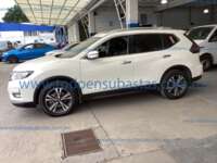 Nissan X-Trail 2020 5p Advance 3 Row L4/2.5 CVT 2020 Nissan X-Trail Ingreso Exteriores 7