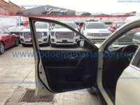 Nissan X-Trail 2020 5p Advance 3 Row L4/2.5 CVT 2020 Nissan X-Trail Ingreso Interiores 0