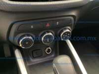 Chevrolet Onix 2023 4p Premier Redline L3/1.0/T Aut 2023 Chevrolet Onix Ingreso Interiores 10