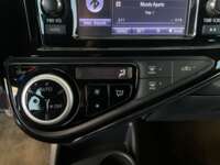 Toyota Prius 2021 5p Prius C L4/1.5 Aut 2021 Toyota Prius Venta Interiores 11