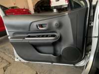 Toyota Prius 2021 5p Prius C L4/1.5 Aut 2021 Toyota Prius Venta Interiores 20