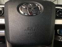 Toyota Prius 2017 5p Base Hibrido L4/1.8 Aut 2017 Toyota Prius Venta Interiores 12