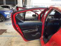 Toyota Prius 2021 5p C Híbrido L4/1.5 Aut 2021 Toyota Prius Ingreso Interiores 16