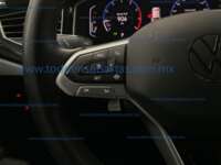 Volkswagen Nivus 2023 5p Highline L3/1.0/T Aut IMG_8881