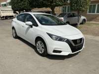 Nissan Versa 2021 4p Sense L4/1.6 CVT 2021 Nissan Versa Venta Exteriores 3