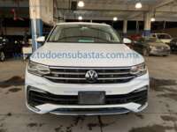 Volkswagen Tiguan 2022  5p R-Line L4/2.0/T DSG Línea Nueva  IMG_0320
